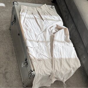 Hollister Gilly Hicks Cream Elastic Waist Pants